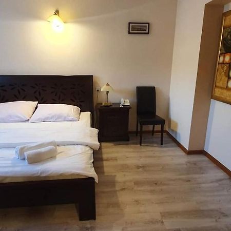 Hotel Leszczynski Konstantynów Łódzki Extérieur photo